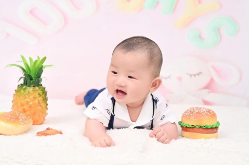 中国香港7个月宝宝低烧怎么办